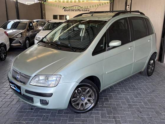FIAT IDEA 1.4 MPI ELX 8V FLEX 4P MANUAL FIAT IDEA 1.4 MPI ELX 8V FLEX 4P MANUAL